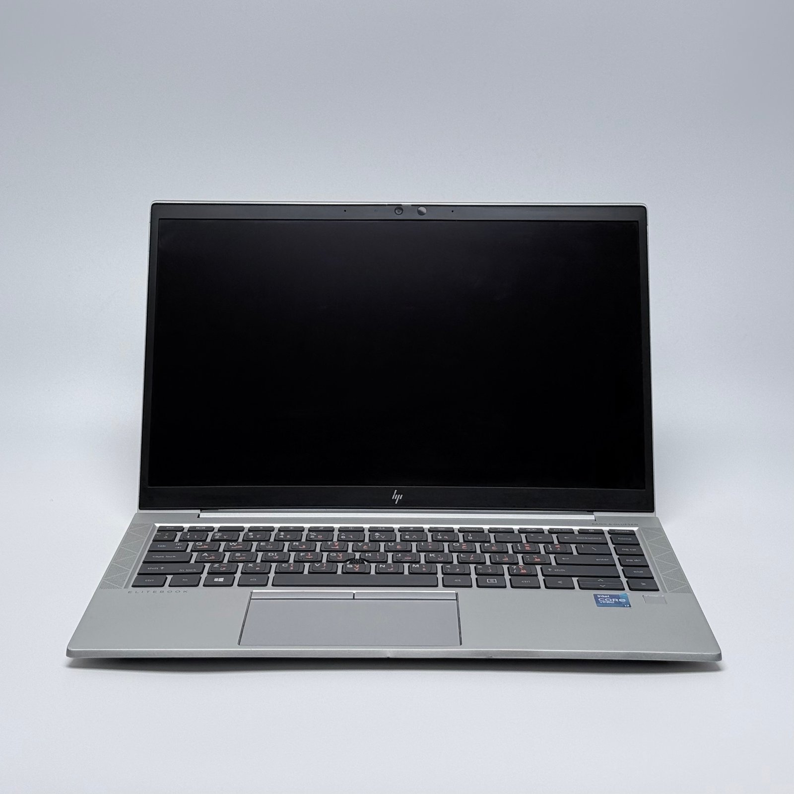 hp 840 g8  i7-11th 16-256 -14.1 touch