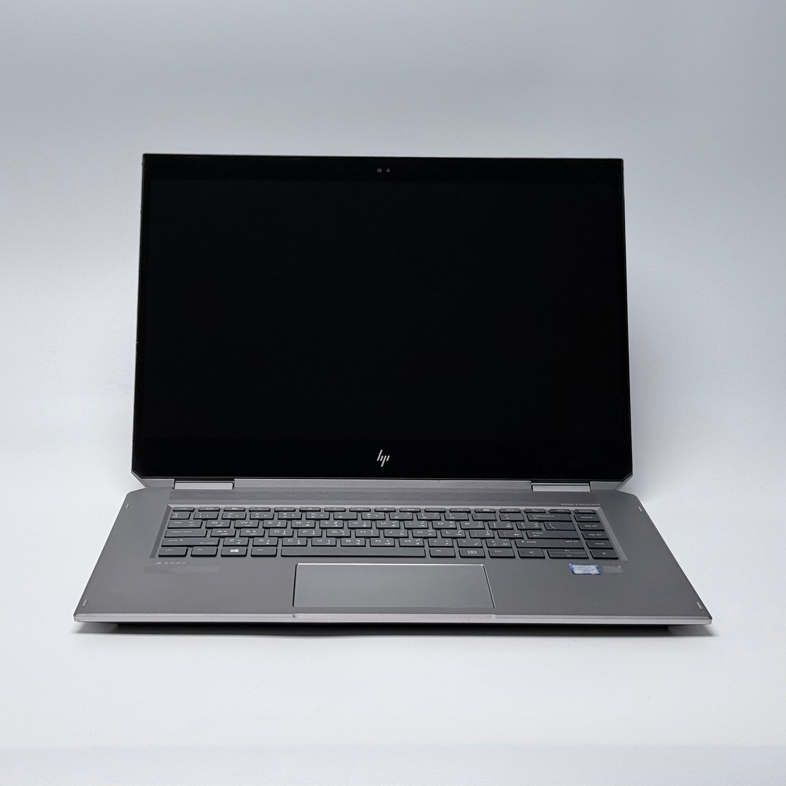 hp zbook studio g5  i7-8850H 16-512 15.6
